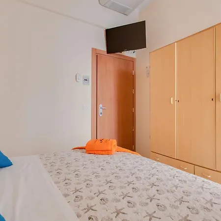 Giove Dipendenza Fiamma 3* Cesenatico